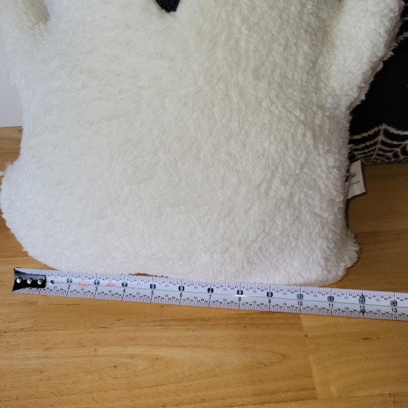 Halloween Pillows Ghost Pillow Pair - Picture 5 of 5